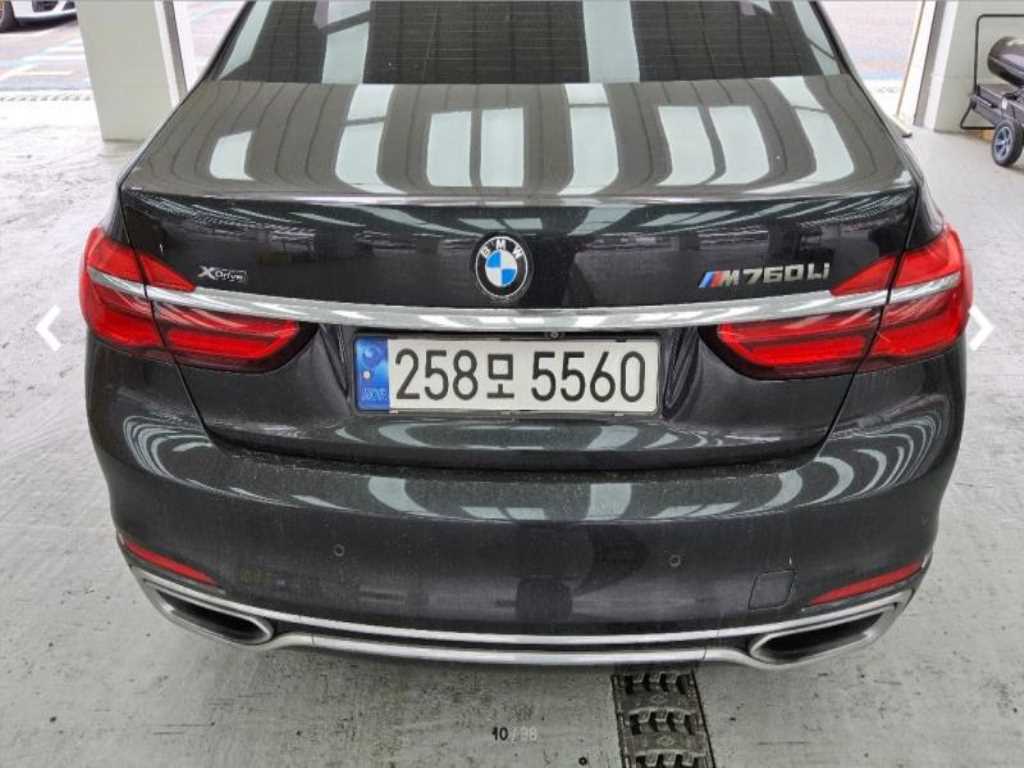 BMW 7 Series - Vista 2