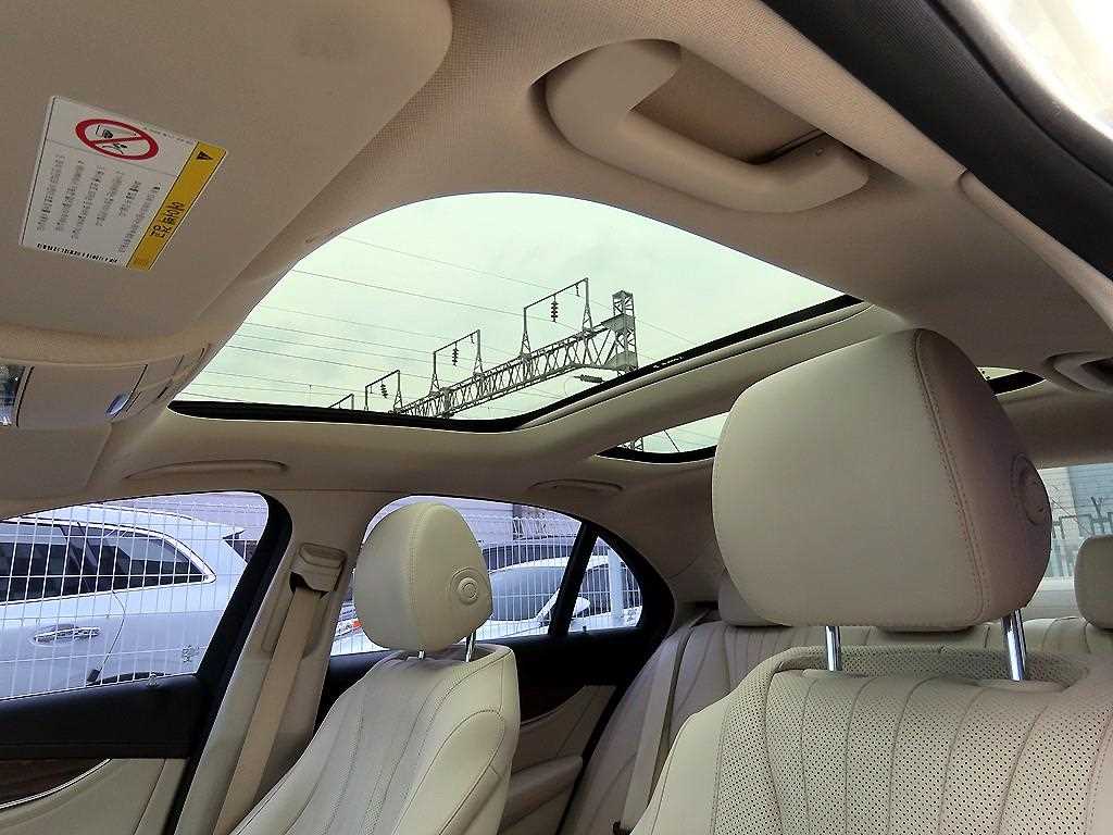 Mercedes Benz E class 2017 Blanco - Importación desde Corea - HF Imports Iquique - Foto 16