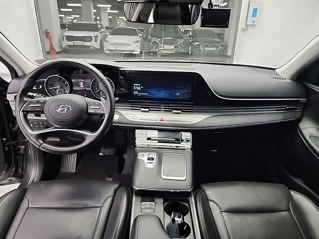 HYUNDAI Grandeur - Vista 7