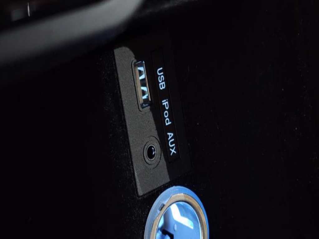 HYUNDAI Grandeur - Vista 7