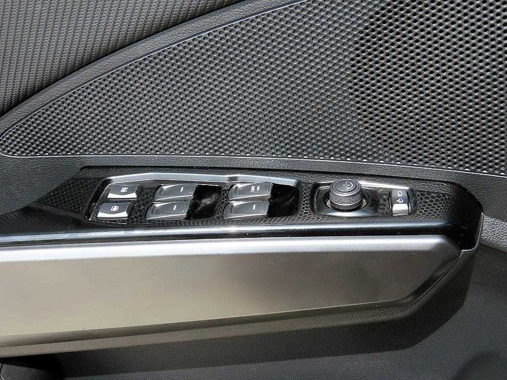 Ssangyong Tivoli - Vista 11