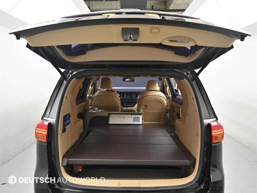 KIA Carnival 2017 Negro - Importación desde Corea - HF Imports Iquique - Foto 18