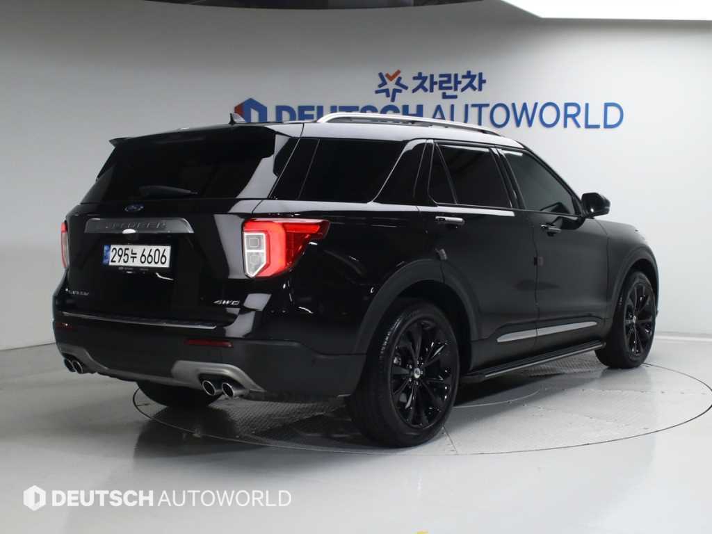 Ford Explorer - Vista 2
