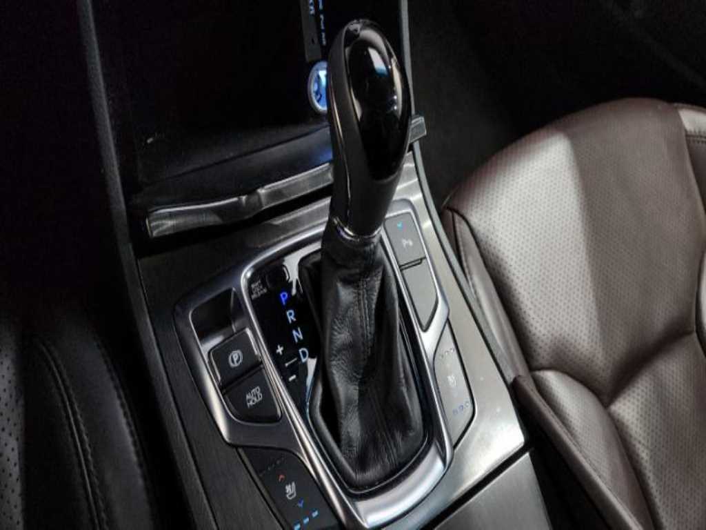 HYUNDAI Grandeur - Vista 8