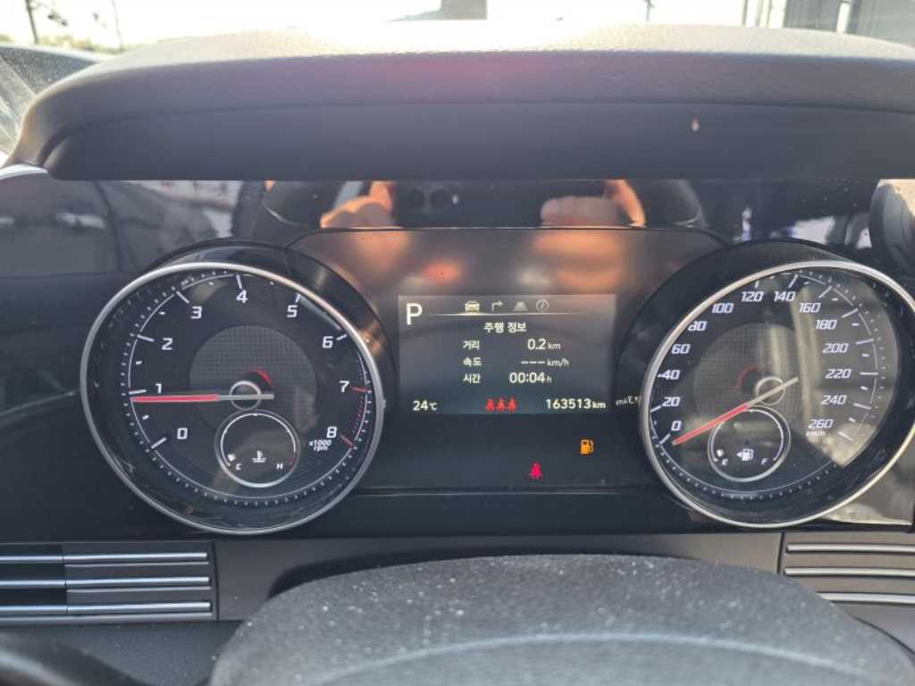 HYUNDAI Grandeur - Vista 6