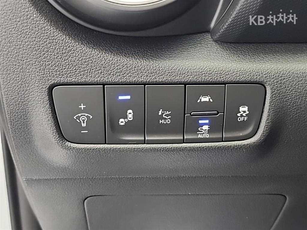 HYUNDAI Kona 2020 Blanco - Importación desde Corea - HF Imports Iquique - Foto 16