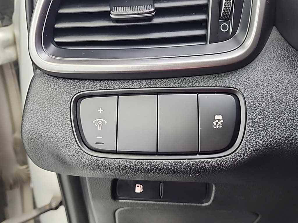 KIA Sorento 2017 Plateado - Importación desde Corea - HF Imports Iquique - Foto 18
