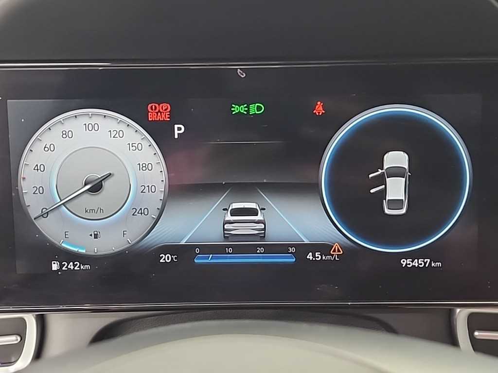 HYUNDAI Avante - Vista 6