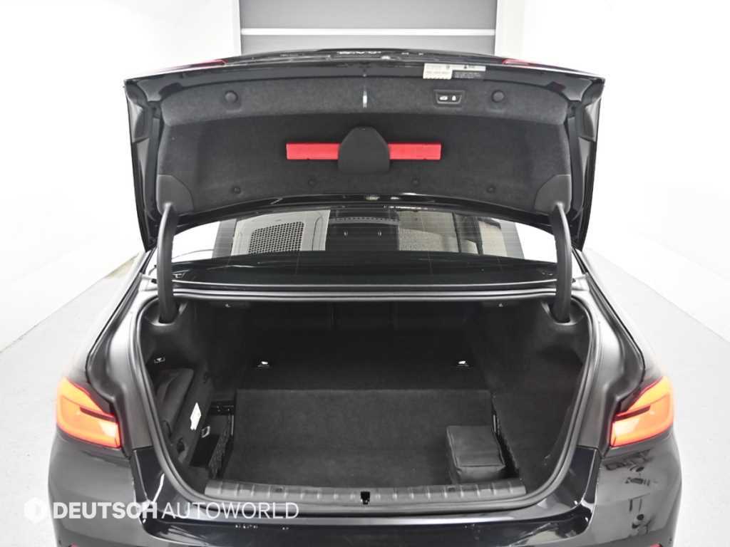 BMW 5 Series 2021 Negro - Importación desde Corea - HF Imports Iquique - Foto 19