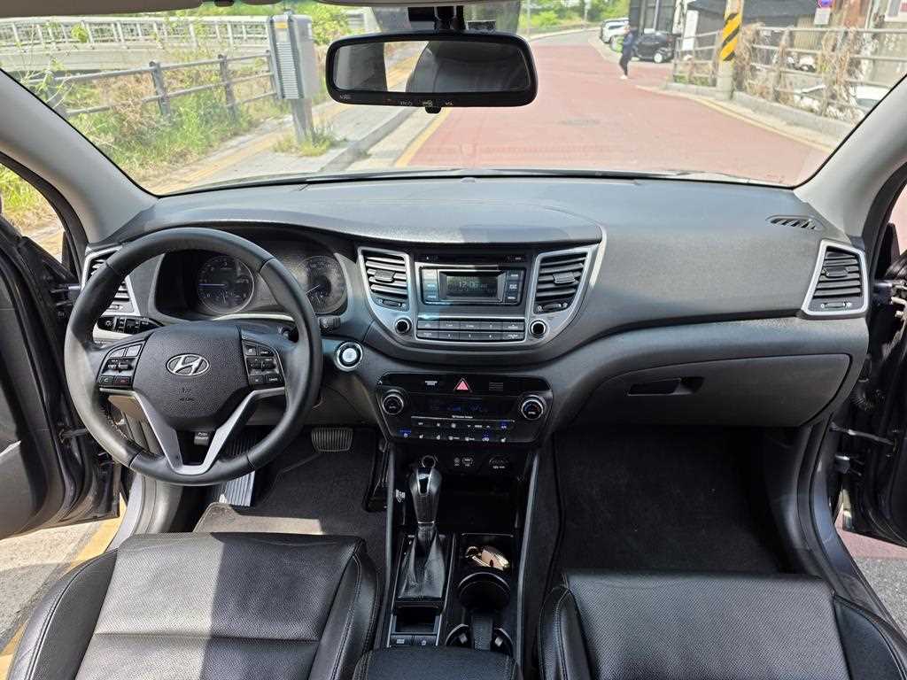 HYUNDAI Tucson - Vista 12