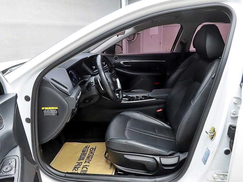 HYUNDAI Sonata - Vista 5