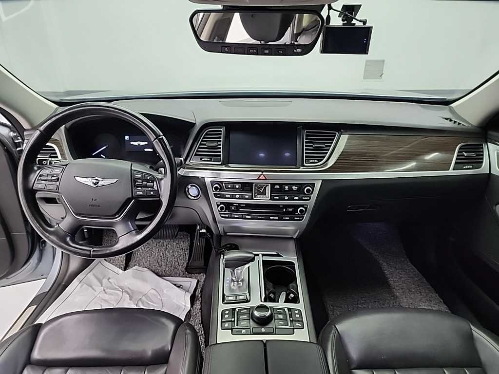 Genesis G80 - Vista 7