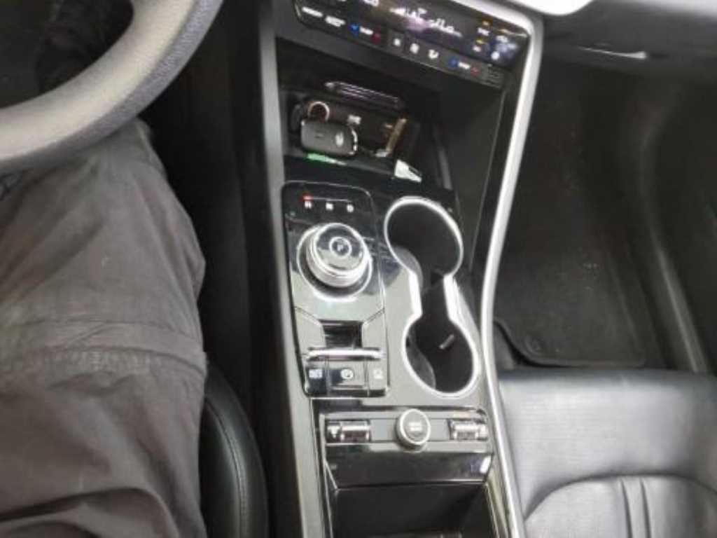KIA K5 - Vista 5