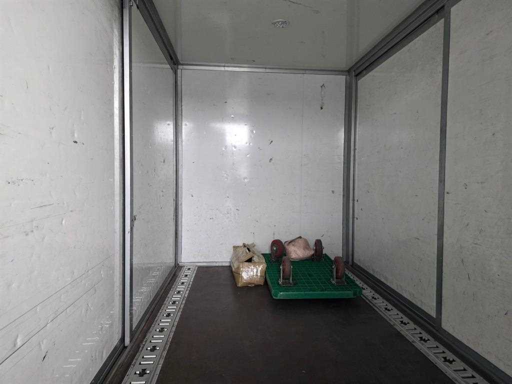 Small Truck Normal Box(High Deck) - Vista 5