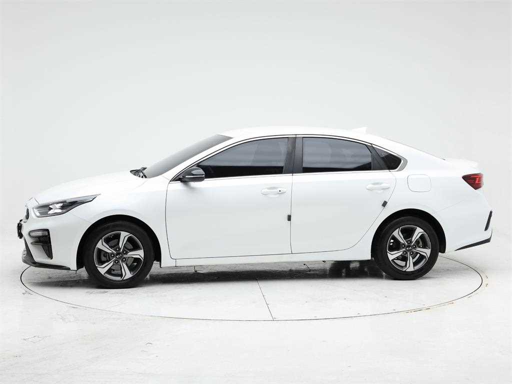 KIA K3 - Vista 3
