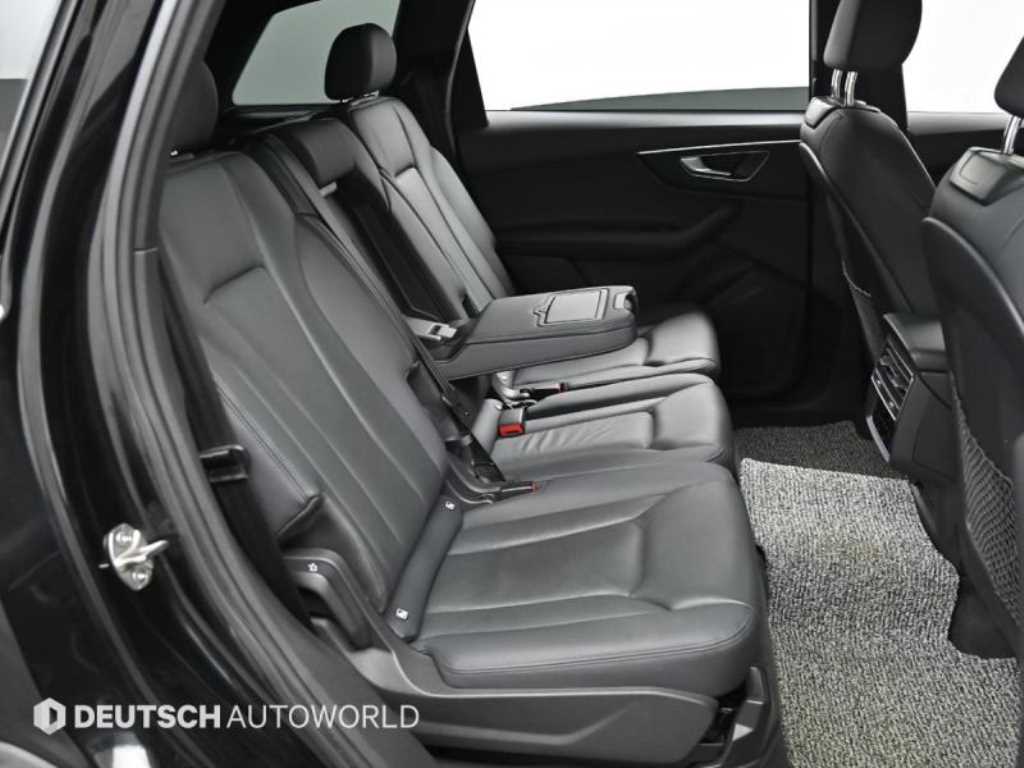 Audi Q7 - Vista 12