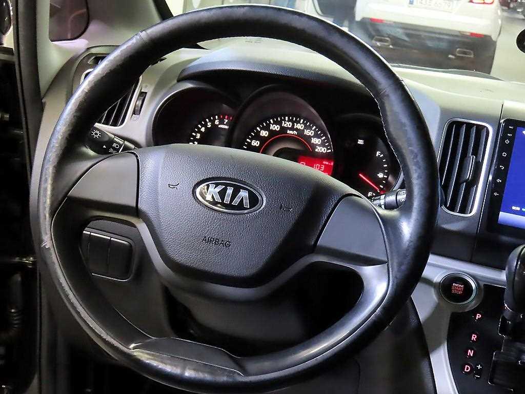KIA Ray - Vista 8