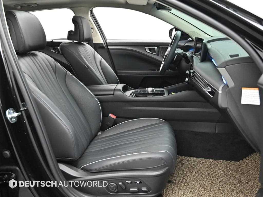 KIA K8 - Vista 10