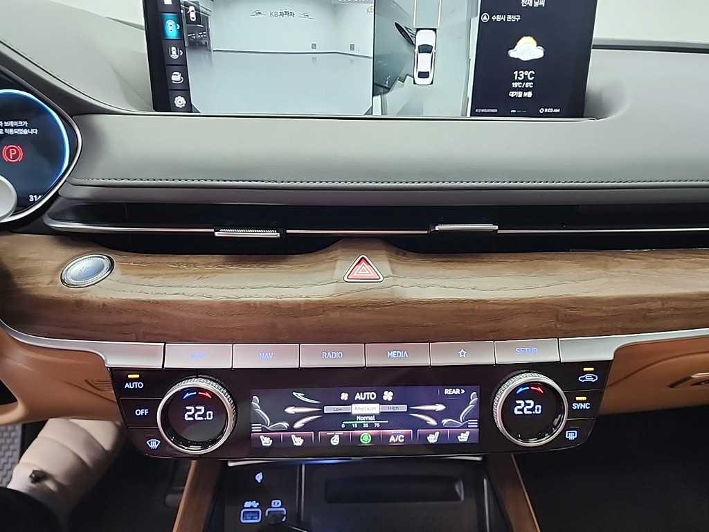 Genesis G80 - Vista 10