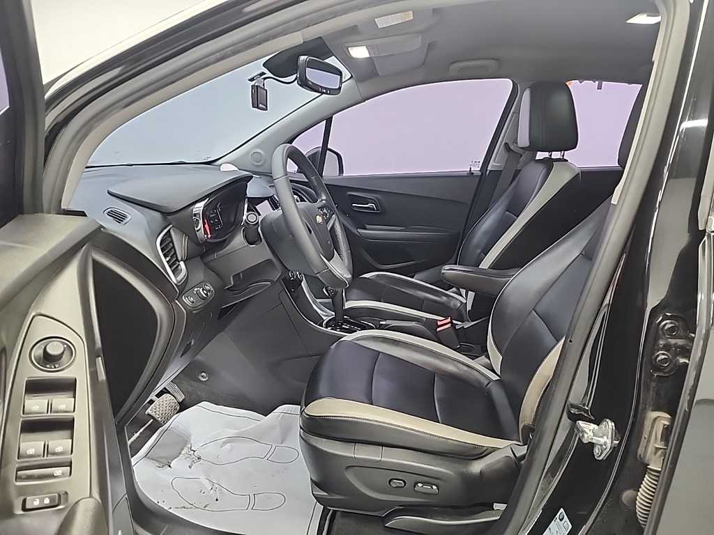 Chevrolet Trax - Vista 11
