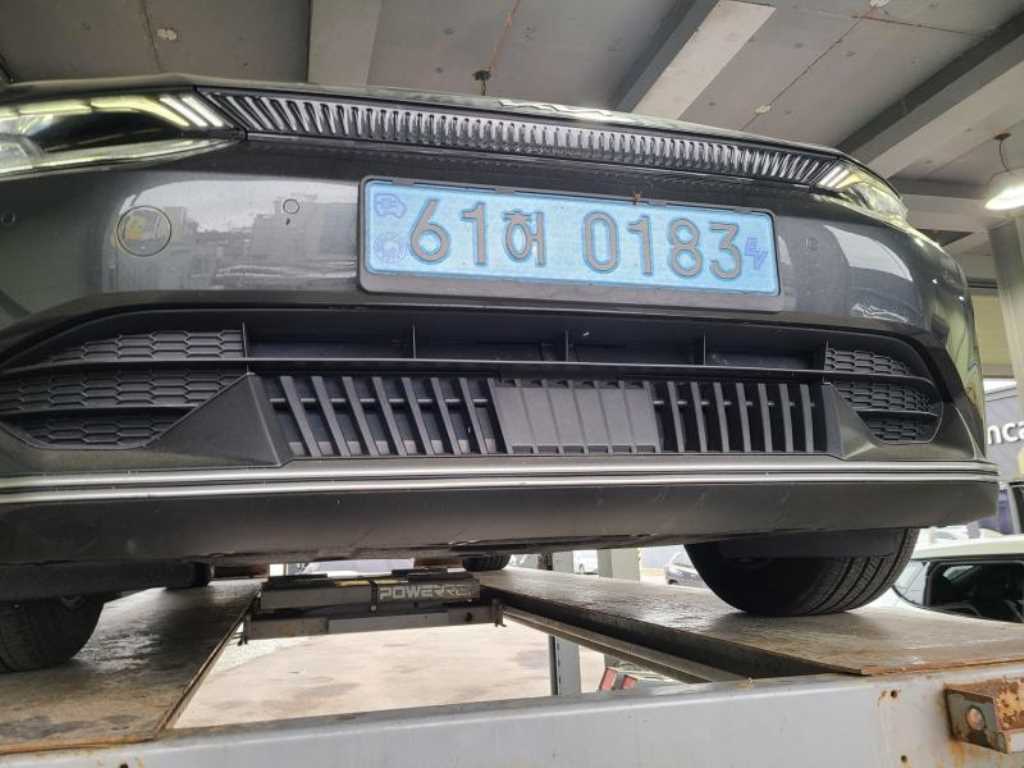 KIA EV6 2023 Gris - Importación desde Corea - HF Imports Iquique - Foto 18