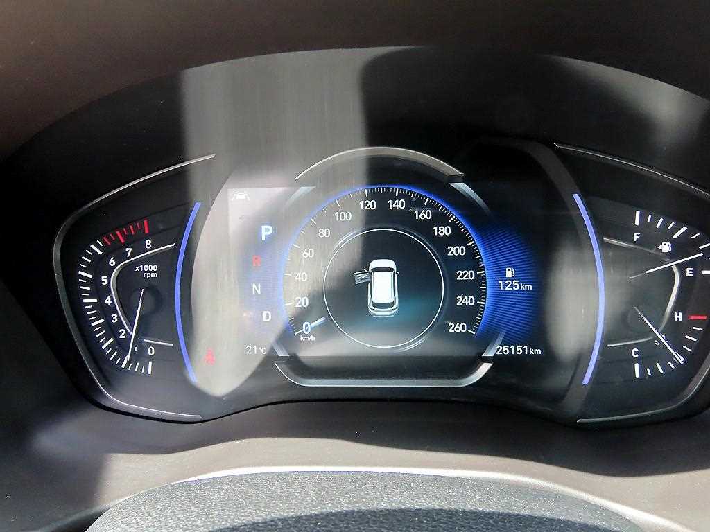 HYUNDAI Santa Fe - Vista 9