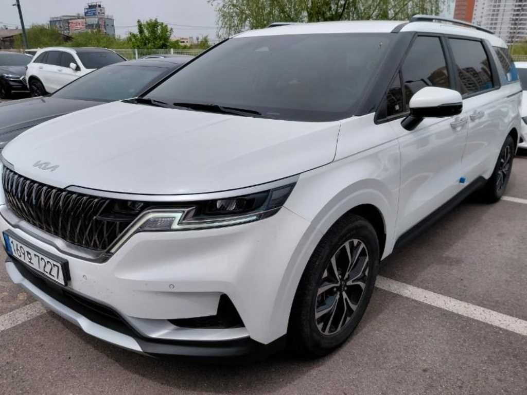 KIA Carnival - Vista 2