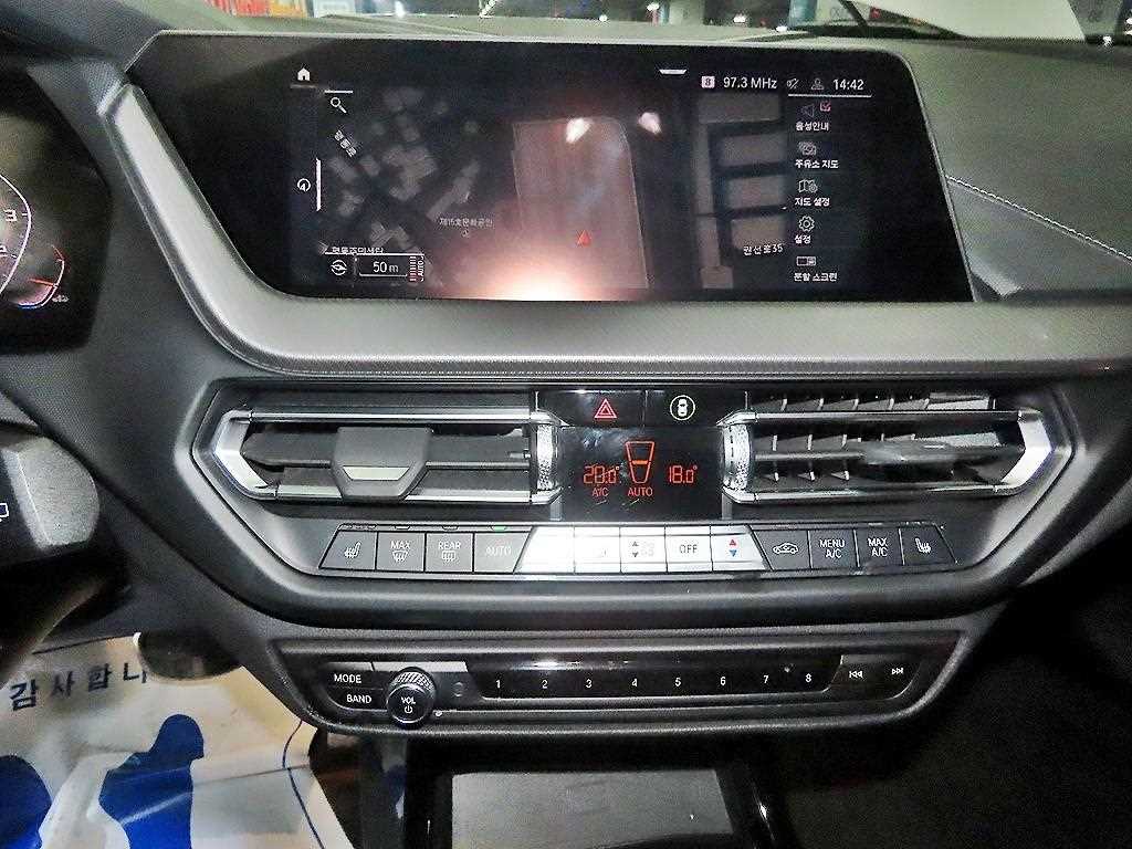 BMW 1 series - Vista 11
