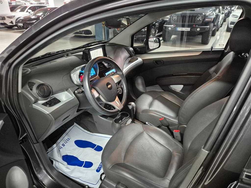Chevrolet Spark - Vista 6