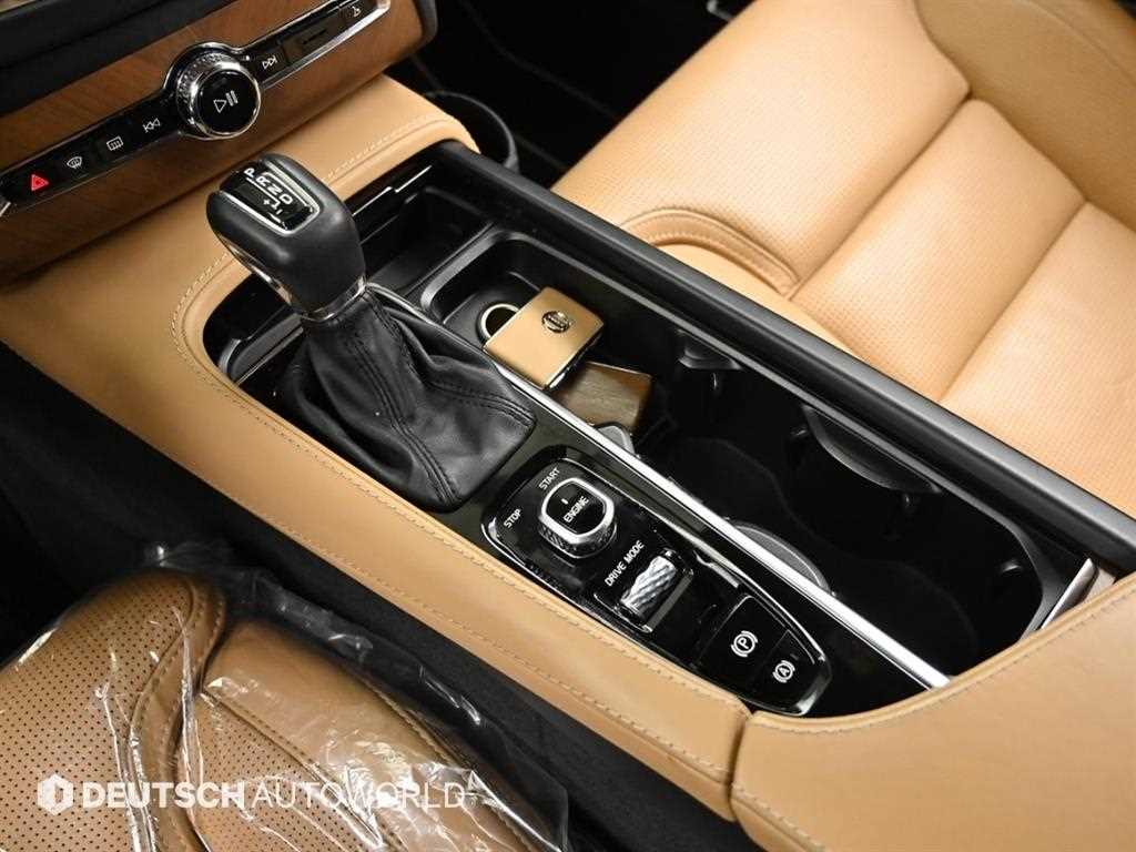 Volvo XC90 - Vista 9