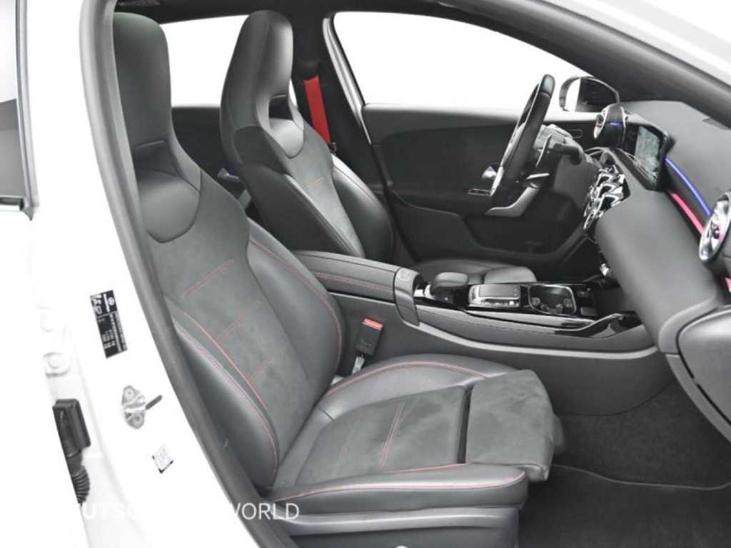 Mercedes Benz A Class - Vista 10