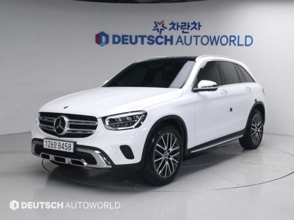 Mercedes Benz GLC Class 2022 Blanco - Importación desde Corea - HF Imports Iquique - Foto 1