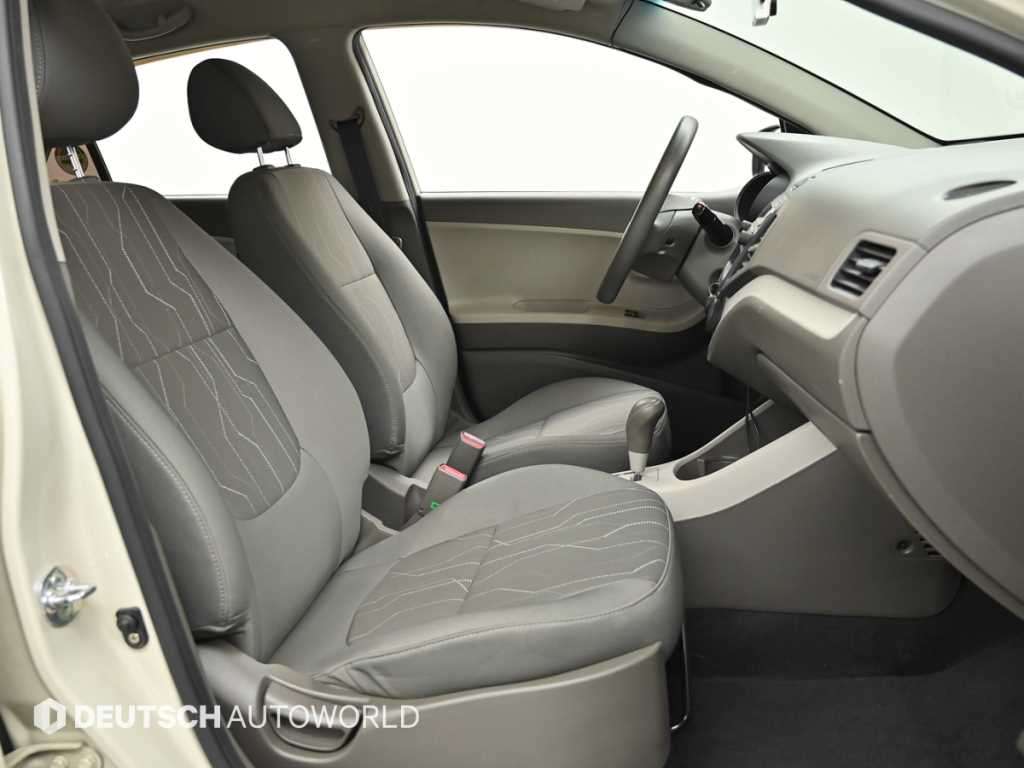 KIA Morning - Vista 10