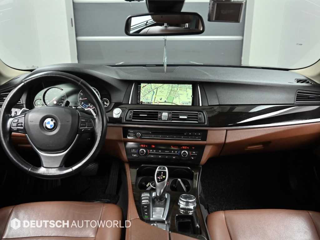 BMW 5 Series - Vista 7