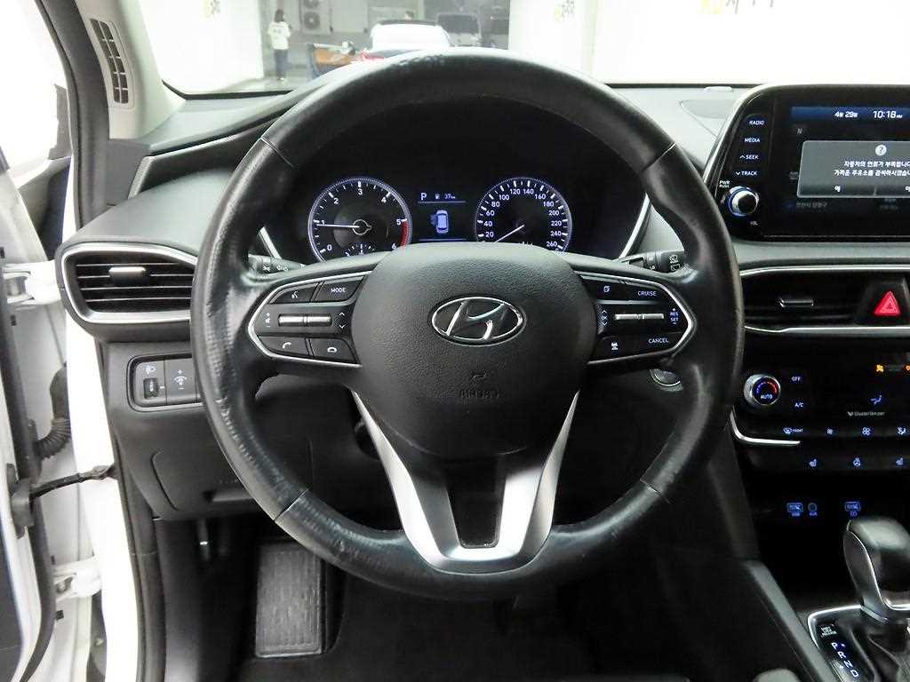 HYUNDAI Santa Fe - Vista 6