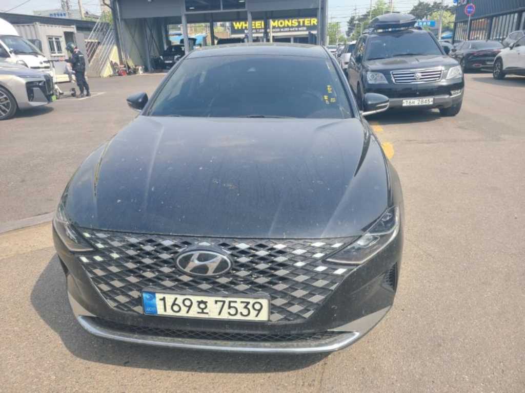 HYUNDAI Grandeur 2022 Negro - Importación desde Corea - HF Imports Iquique - Foto 1