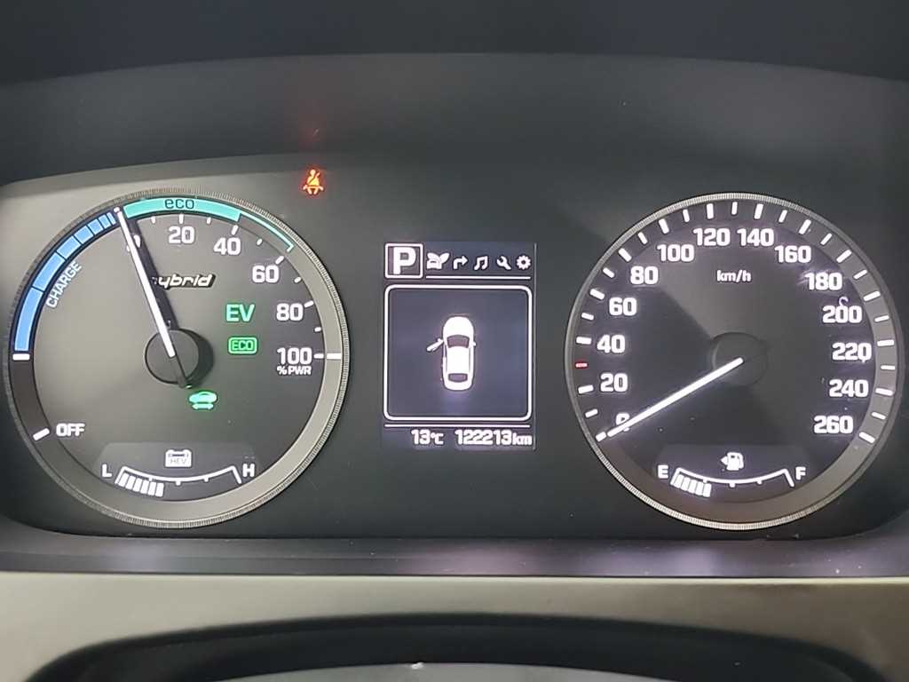 HYUNDAI Sonata - Vista 6