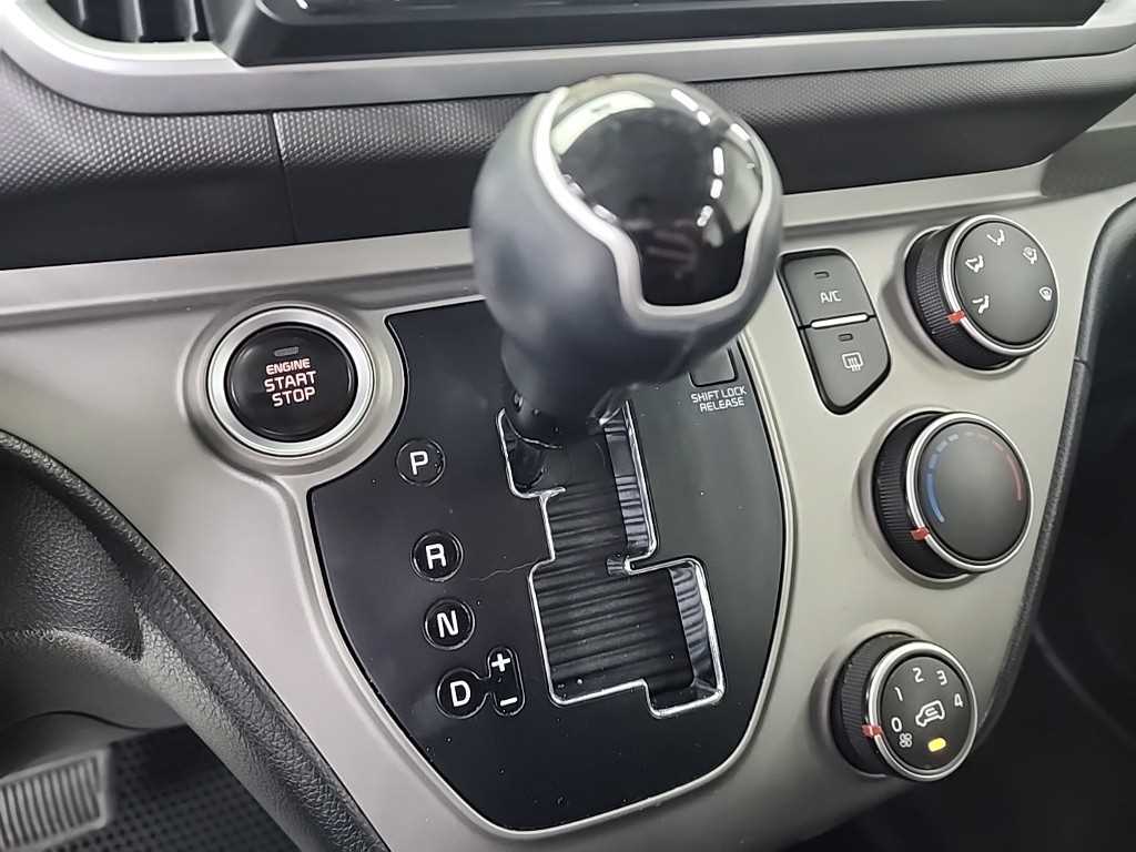 KIA Ray - Vista 8