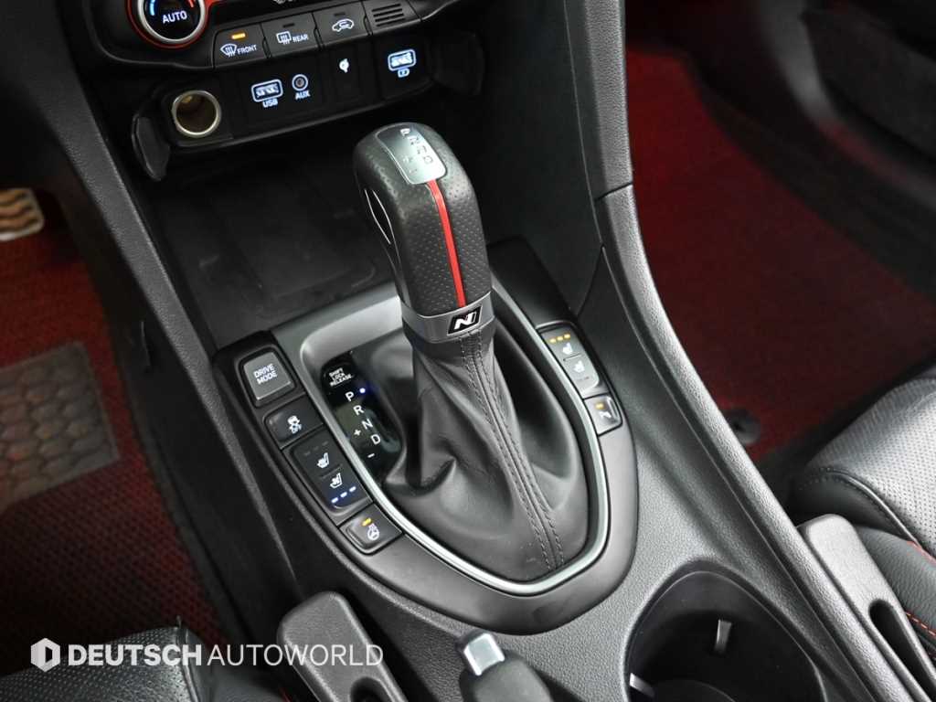 HYUNDAI Veloster - Vista 9