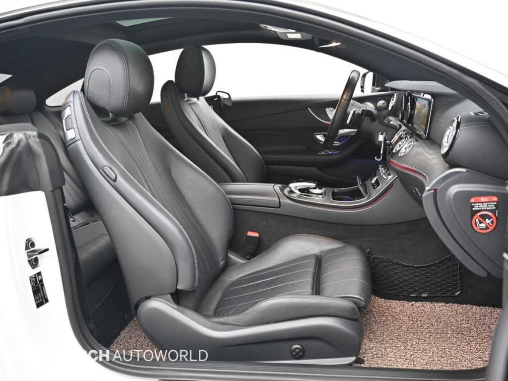 Mercedes Benz E class - Vista 10