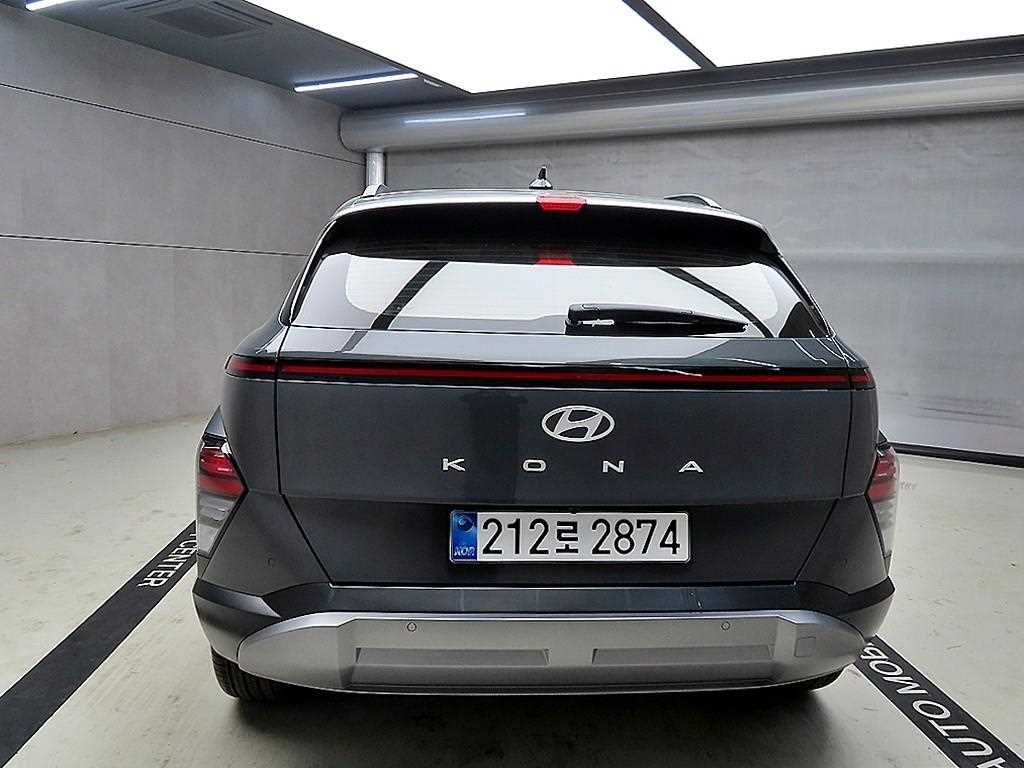 HYUNDAI Kona - Vista 3