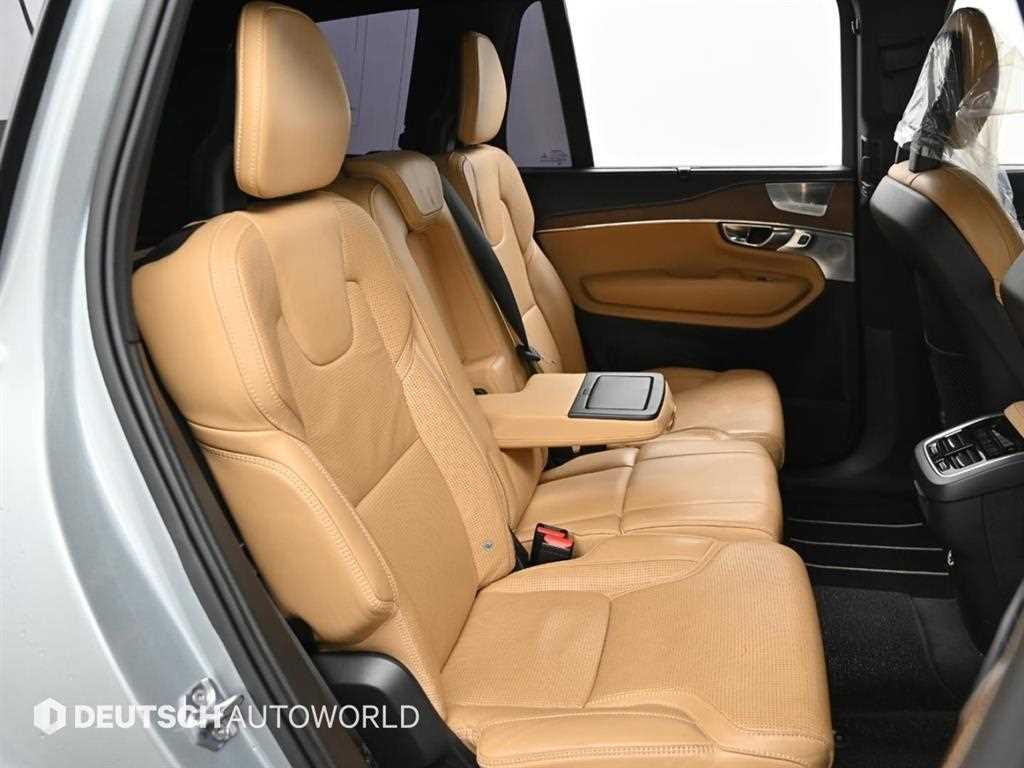 Volvo XC90 - Vista 12