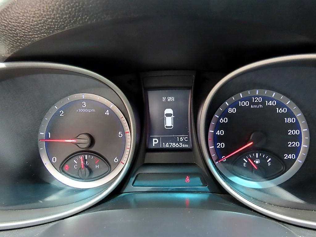 HYUNDAI Santa Fe - Vista 9