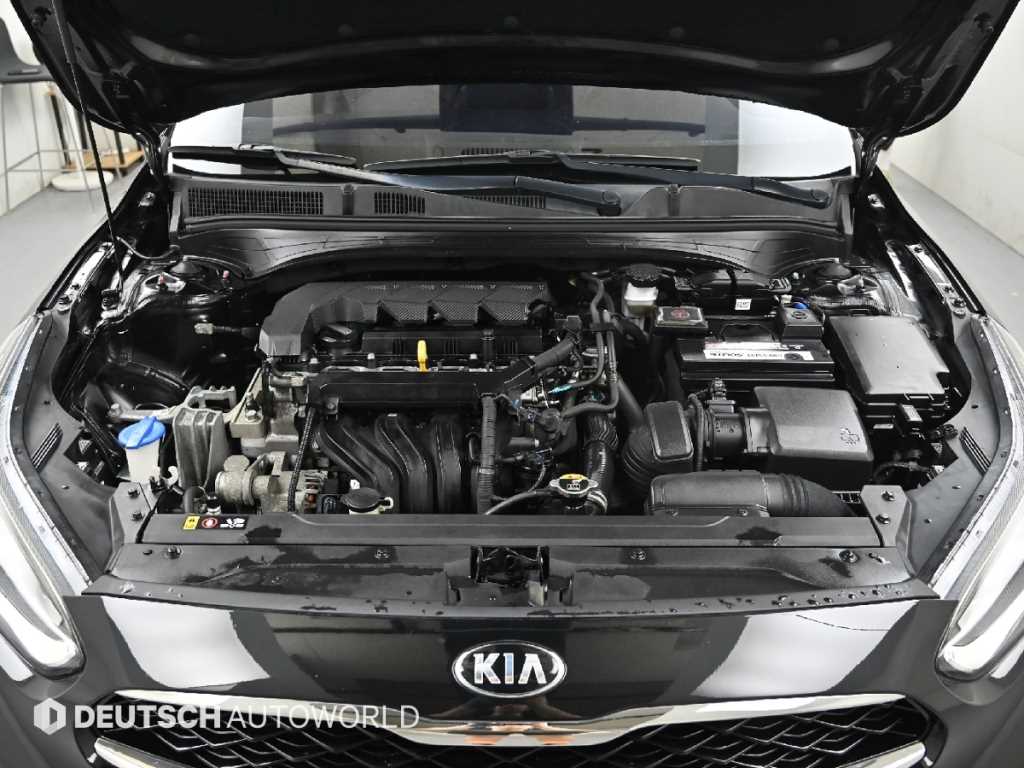 KIA K3 - Vista 6