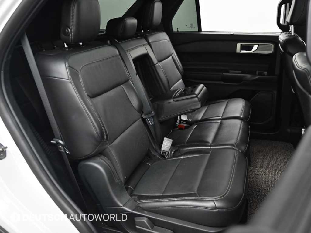 Ford Explorer - Vista 12