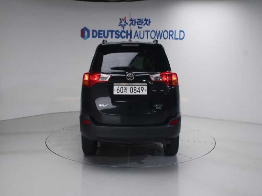 Toyota RAV4 - Vista 4
