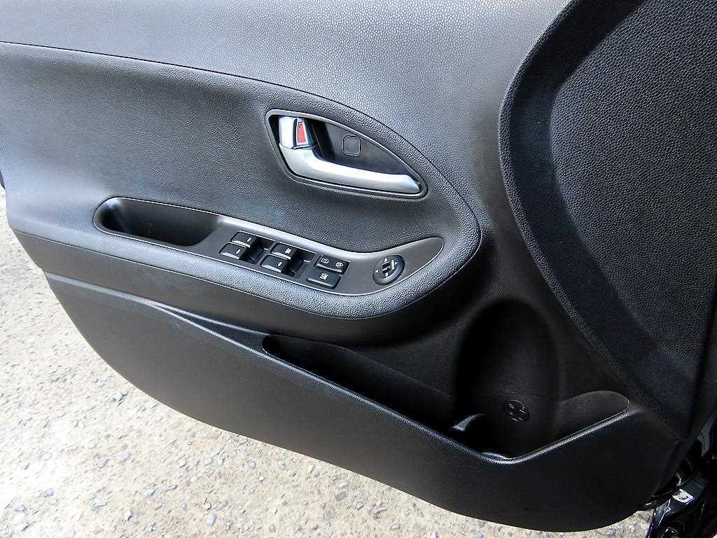 KIA Morning - Vista 11