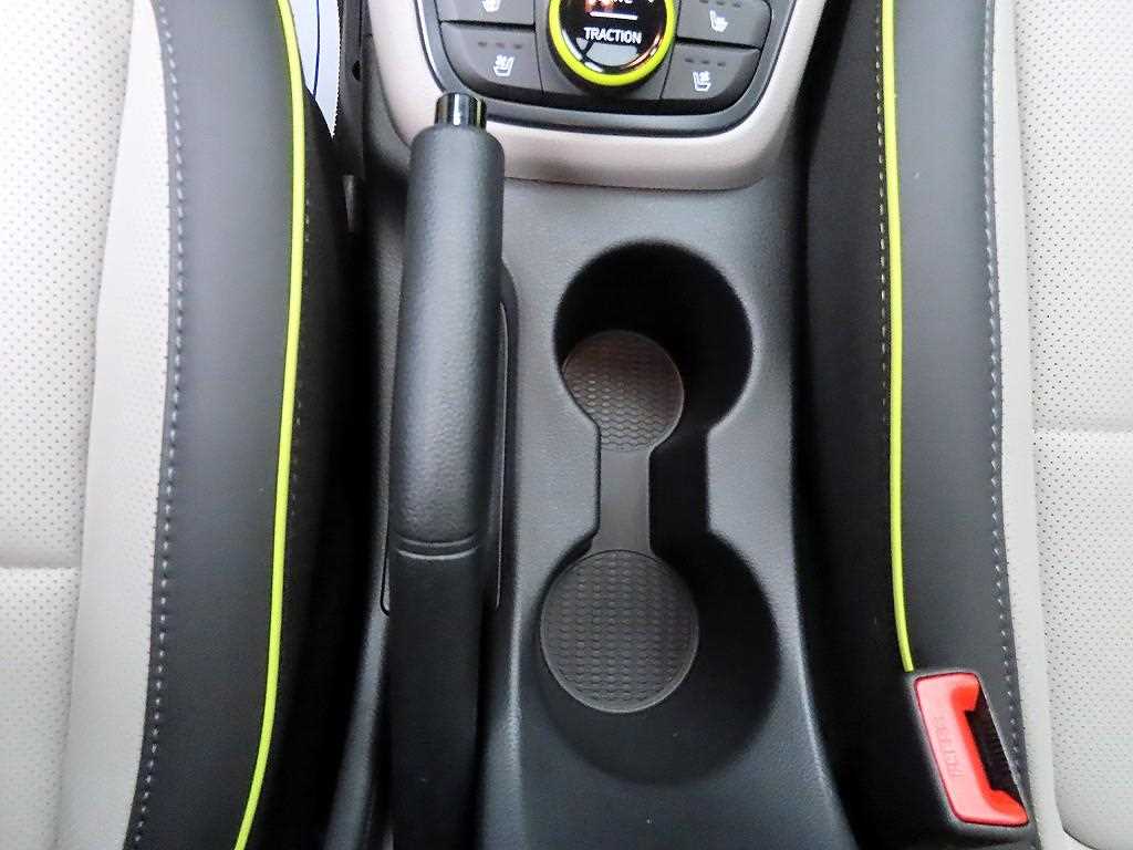 HYUNDAI Venue - Vista 12