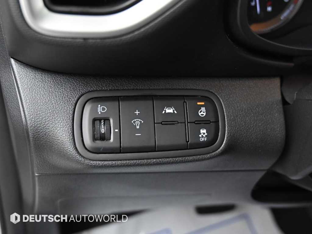 HYUNDAI Venue 2022 Blanco - Importación desde Corea - HF Imports Iquique - Foto 17