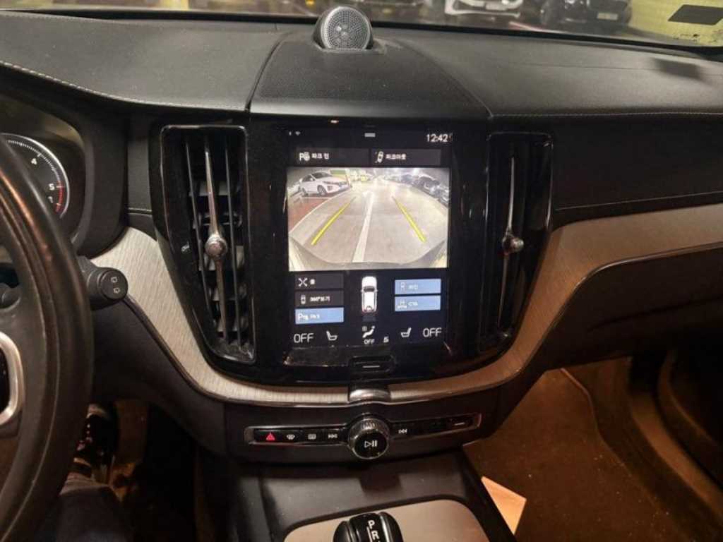 Volvo XC60 - Vista 10